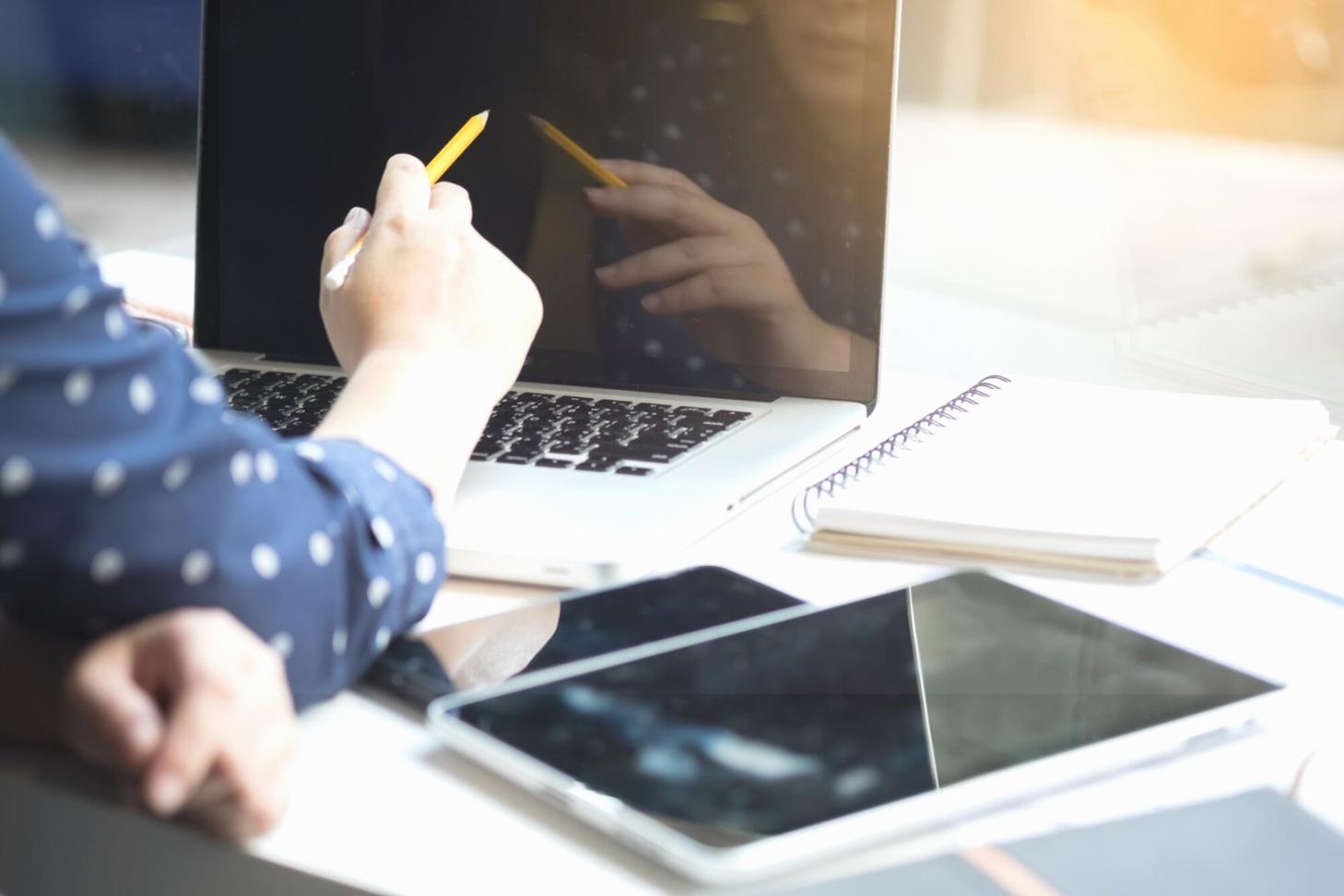 Interface de gestion budgétaire en temps réel